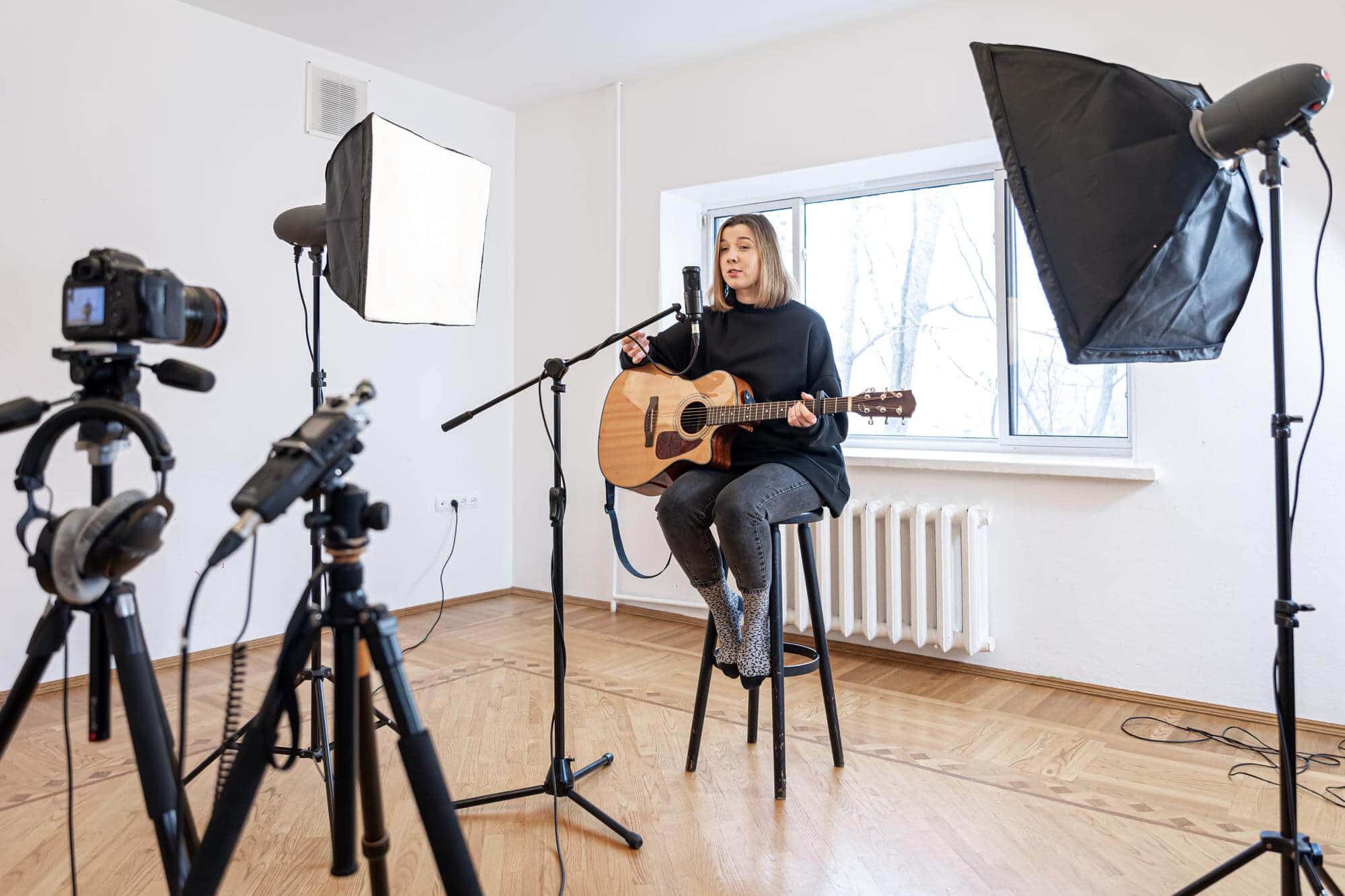 woman recording a digital music course